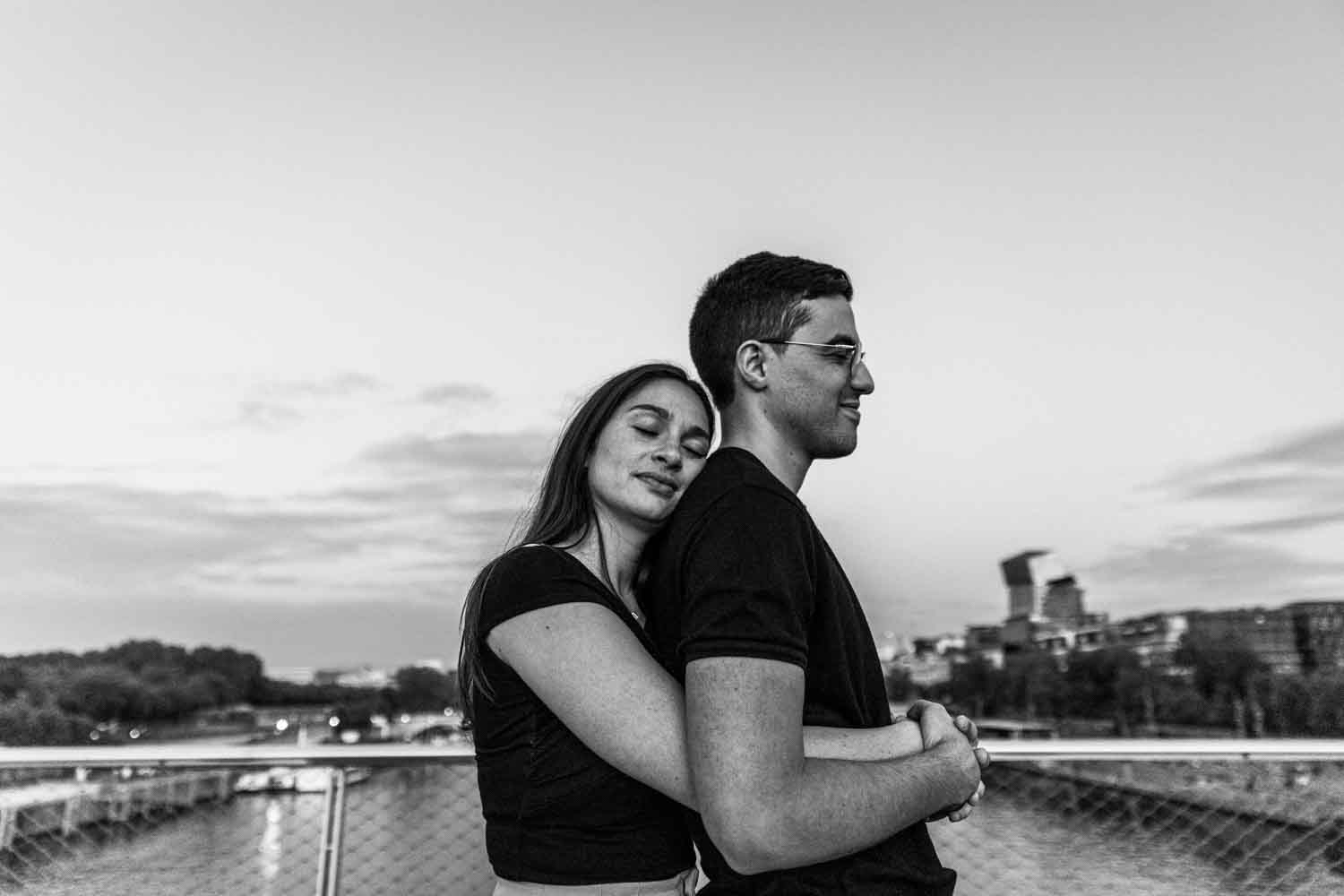 séance couple engagement Paris