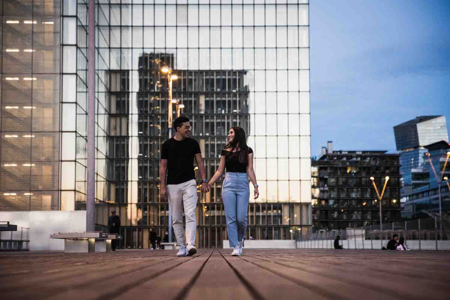 séance couple engagement Paris